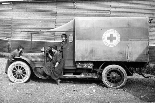 Vvt red cross ambulance - cross,